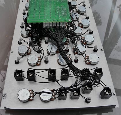 Synthesizers.com-Q119 Sequential Controller